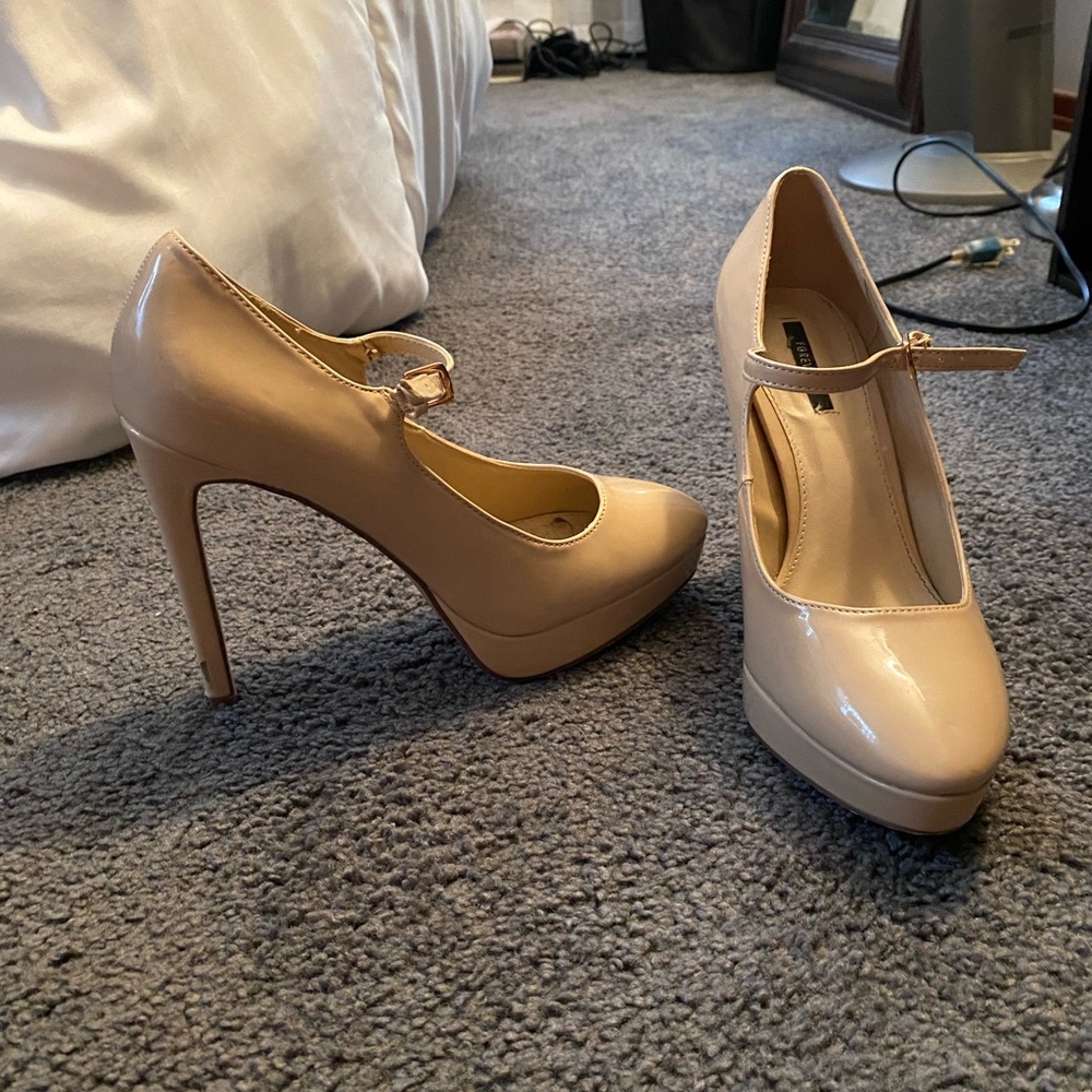 Nude heels